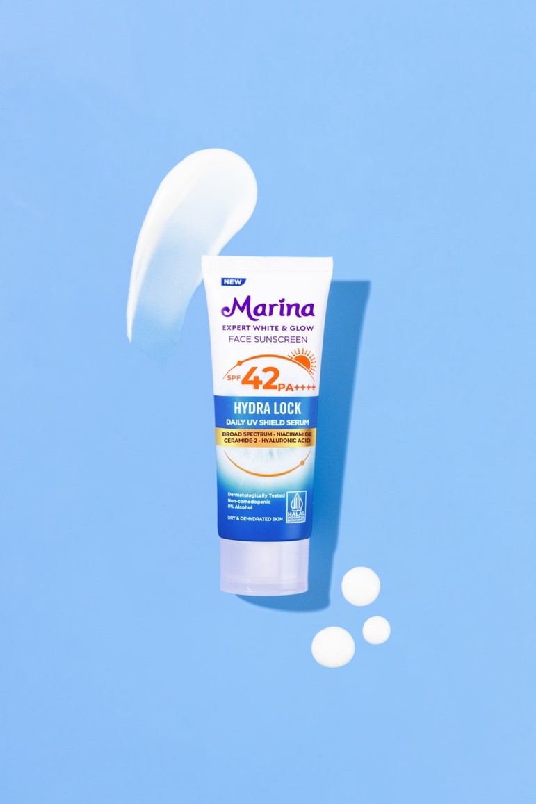 2 Marina Expert White Glow Face Sunscreen Hydra Lock.jpg