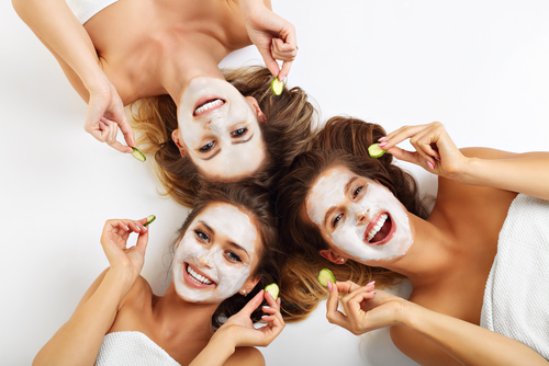 Beauty Fun Activities With Besties