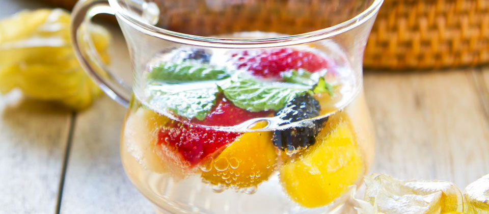 Infused Water untuk Kulit Cantik